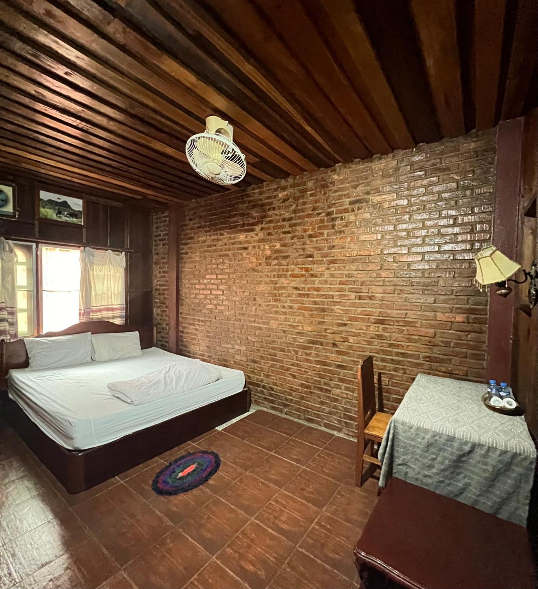 Zuela Guesthouse หลวงน้ำทา ภายนอก รูปภาพ
