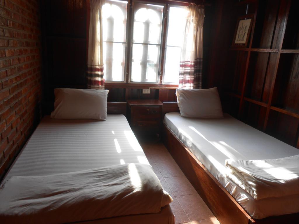 Zuela Guesthouse หลวงน้ำทา ภายนอก รูปภาพ