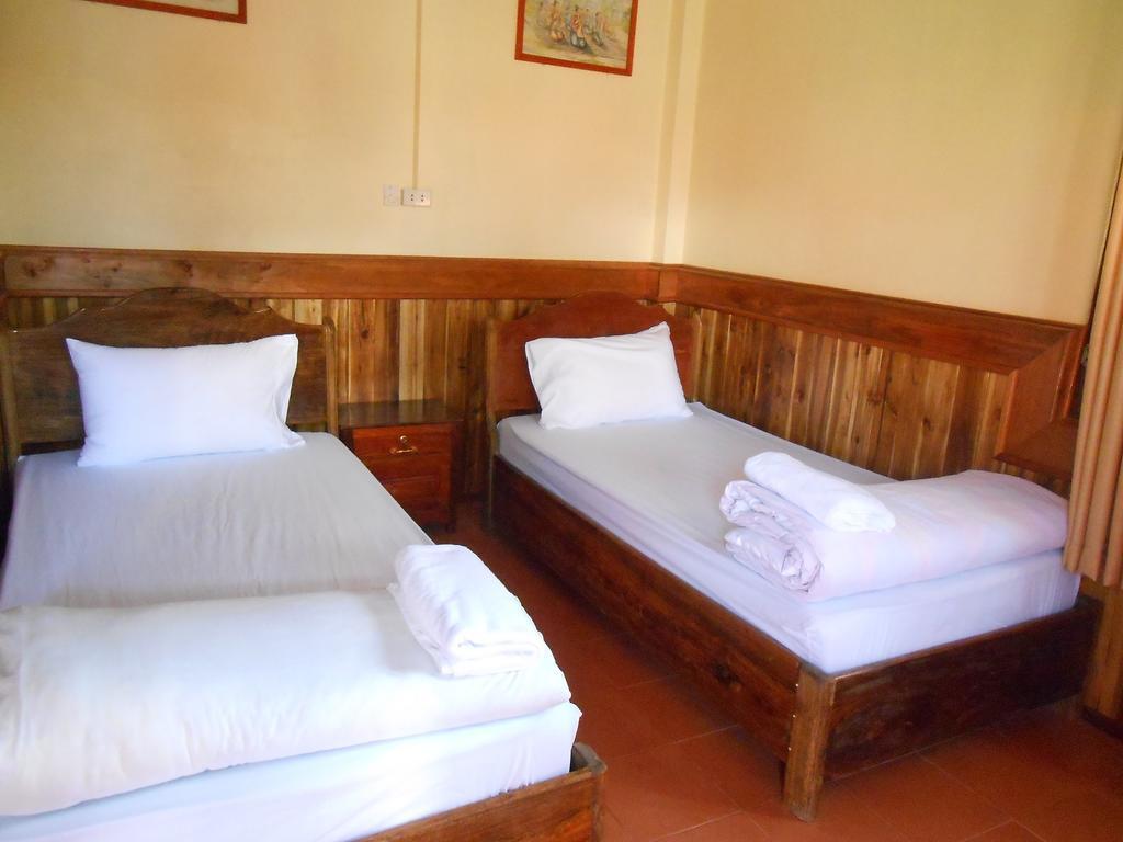 Zuela Guesthouse หลวงน้ำทา ห้อง รูปภาพ