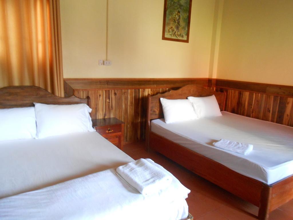 Zuela Guesthouse หลวงน้ำทา ห้อง รูปภาพ