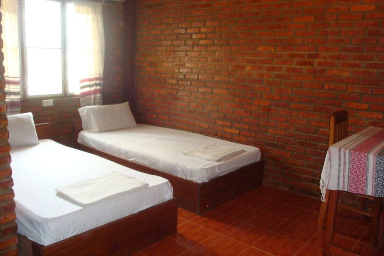 Zuela Guesthouse หลวงน้ำทา ภายนอก รูปภาพ